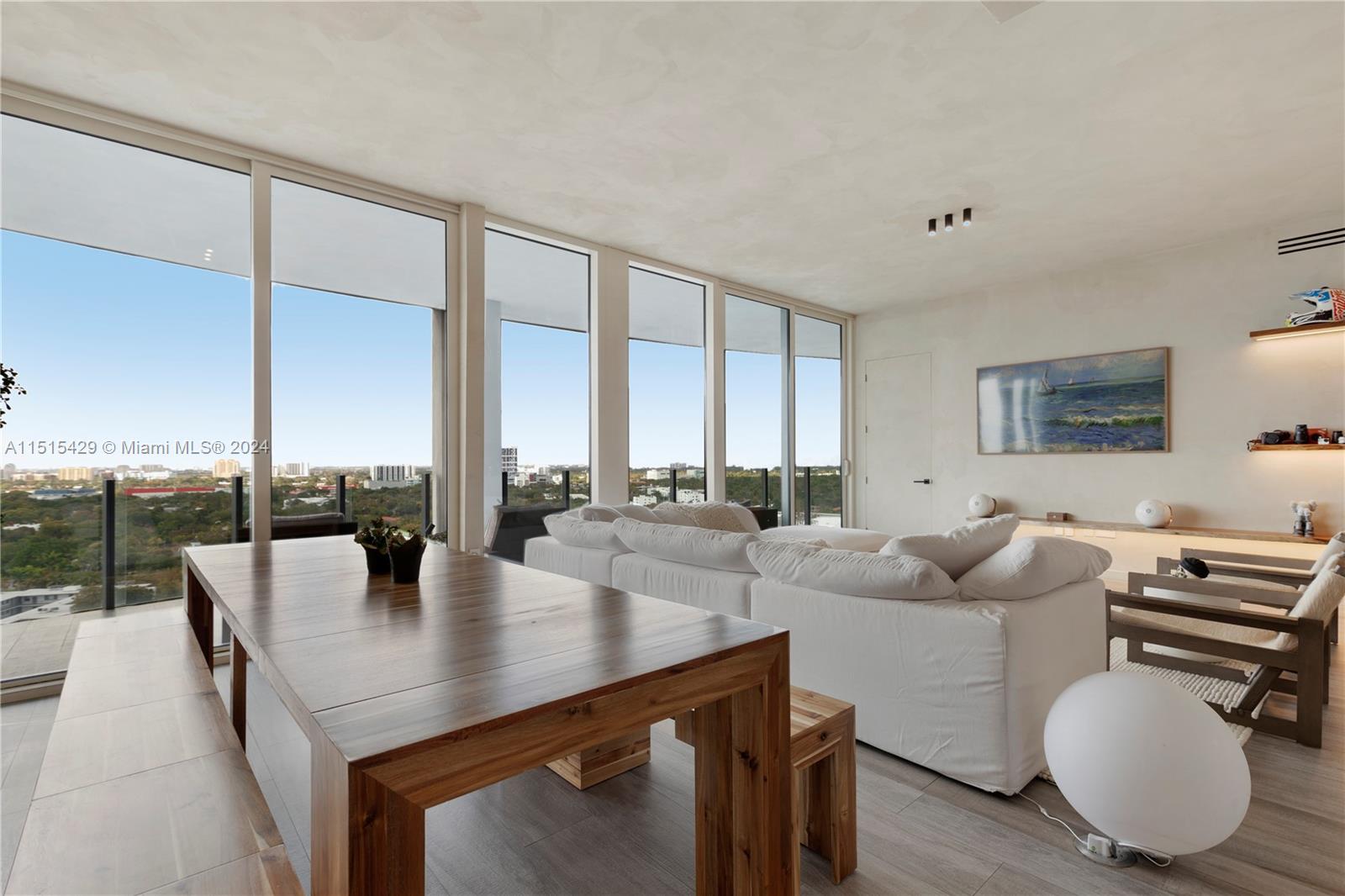 CLUB RESIDENCES AT PARK GR - Residential