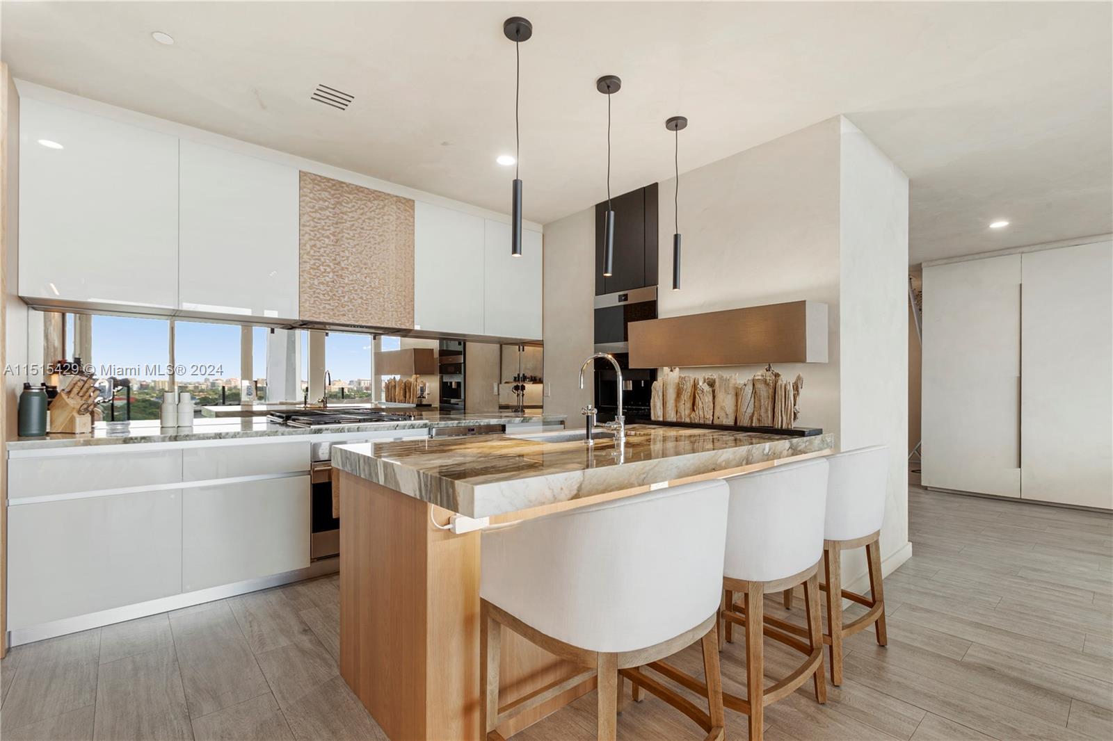 CLUB RESIDENCES AT PARK GR - Residential