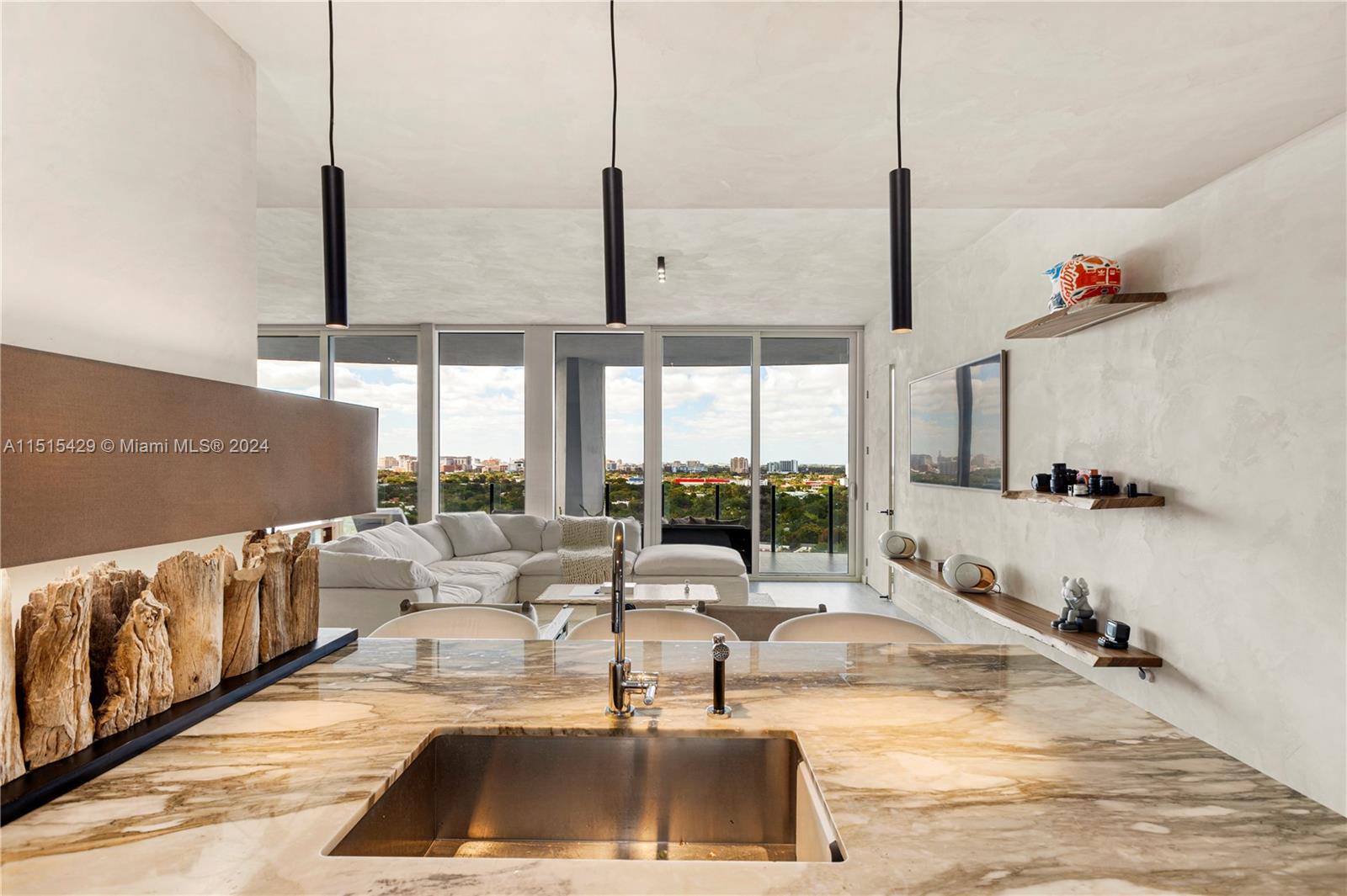 CLUB RESIDENCES AT PARK GR - Residential