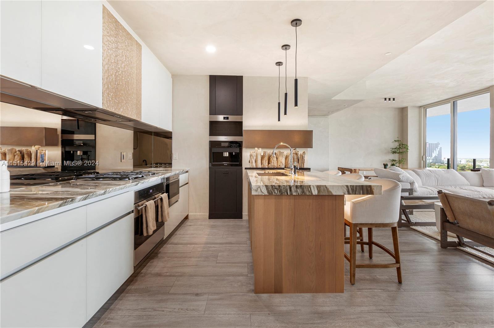 CLUB RESIDENCES AT PARK GR - Residential