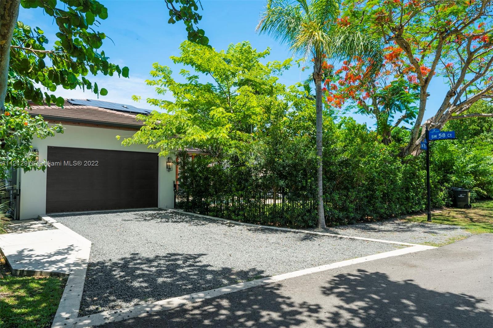 FAIRGLADE PARK - Residential