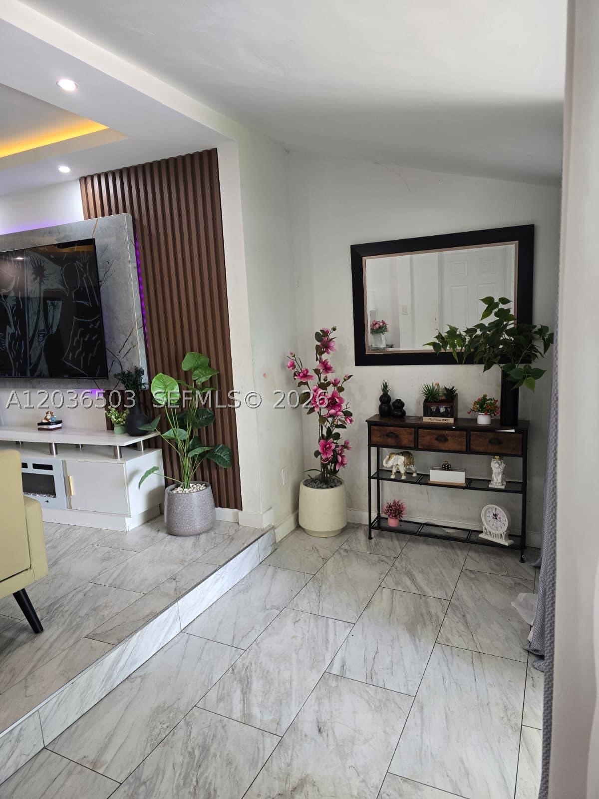 1055 NW 58th Ter