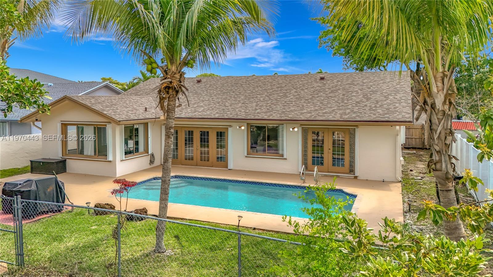 BOULEVARD NORTH - Residential