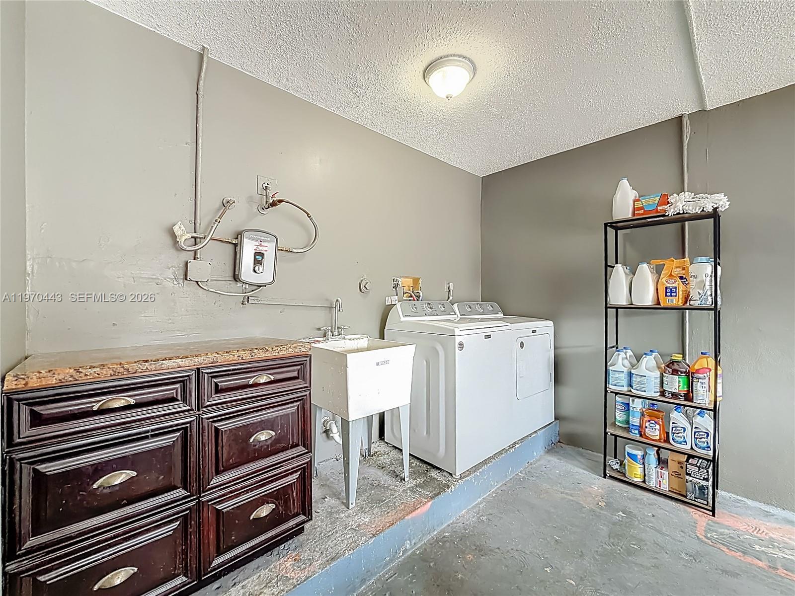 BOULEVARD NORTH - Residential