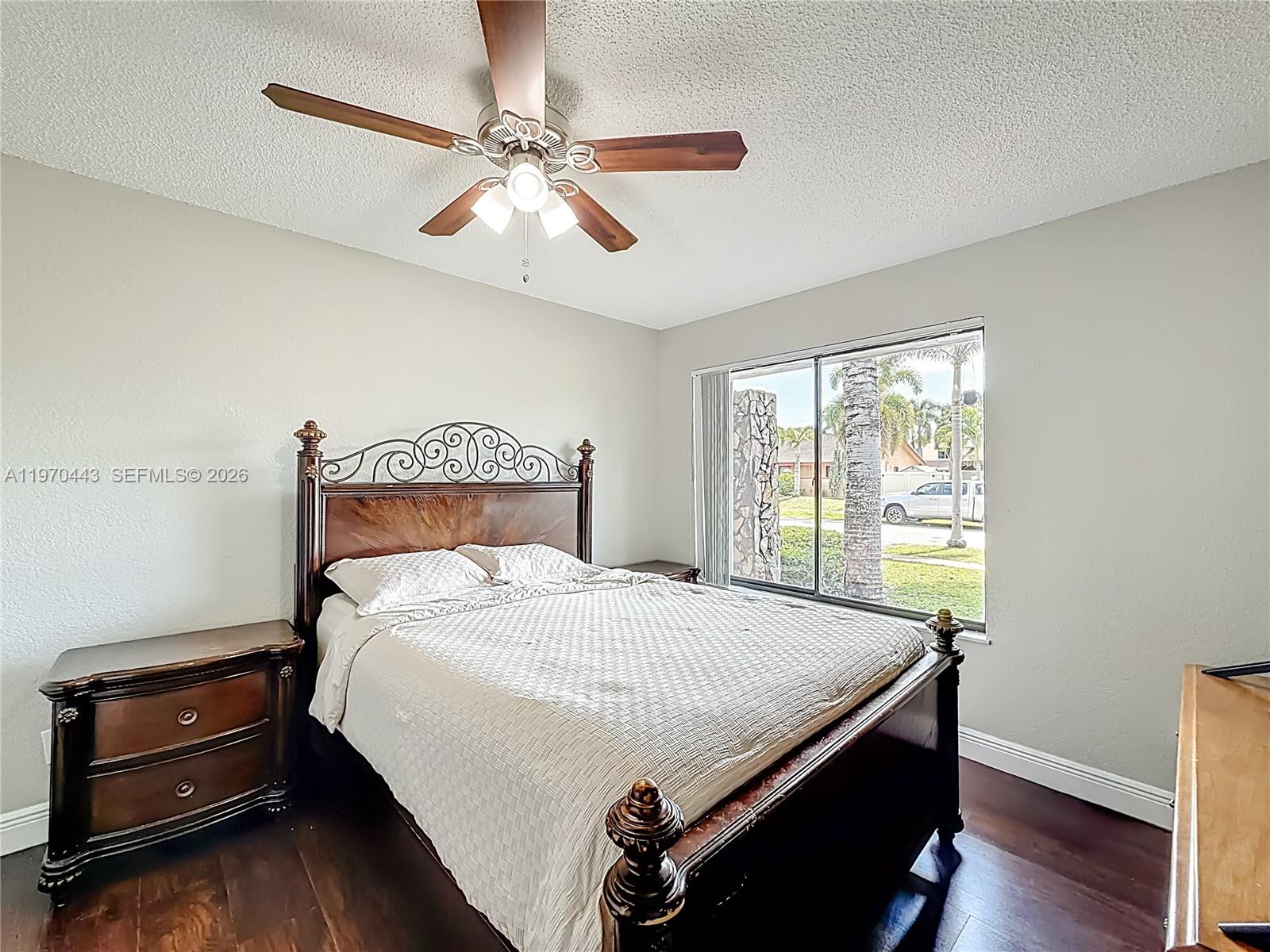 BOULEVARD NORTH - Residential