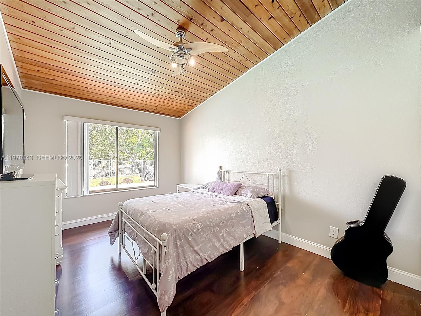 BOULEVARD NORTH - Residential