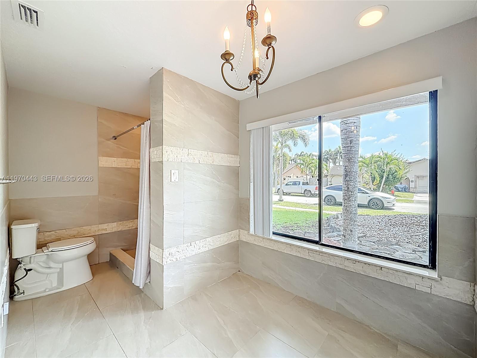 BOULEVARD NORTH - Residential