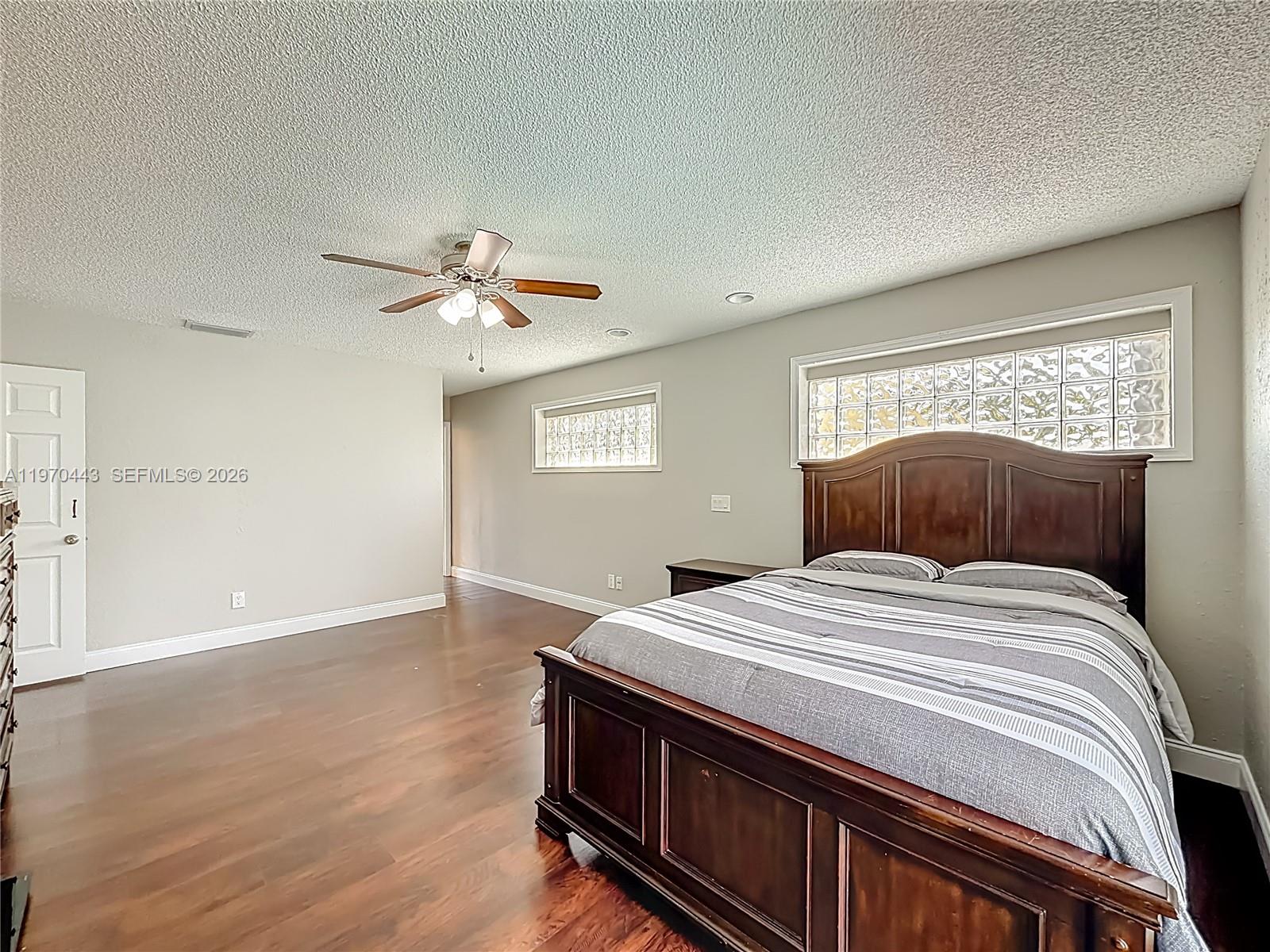 BOULEVARD NORTH - Residential