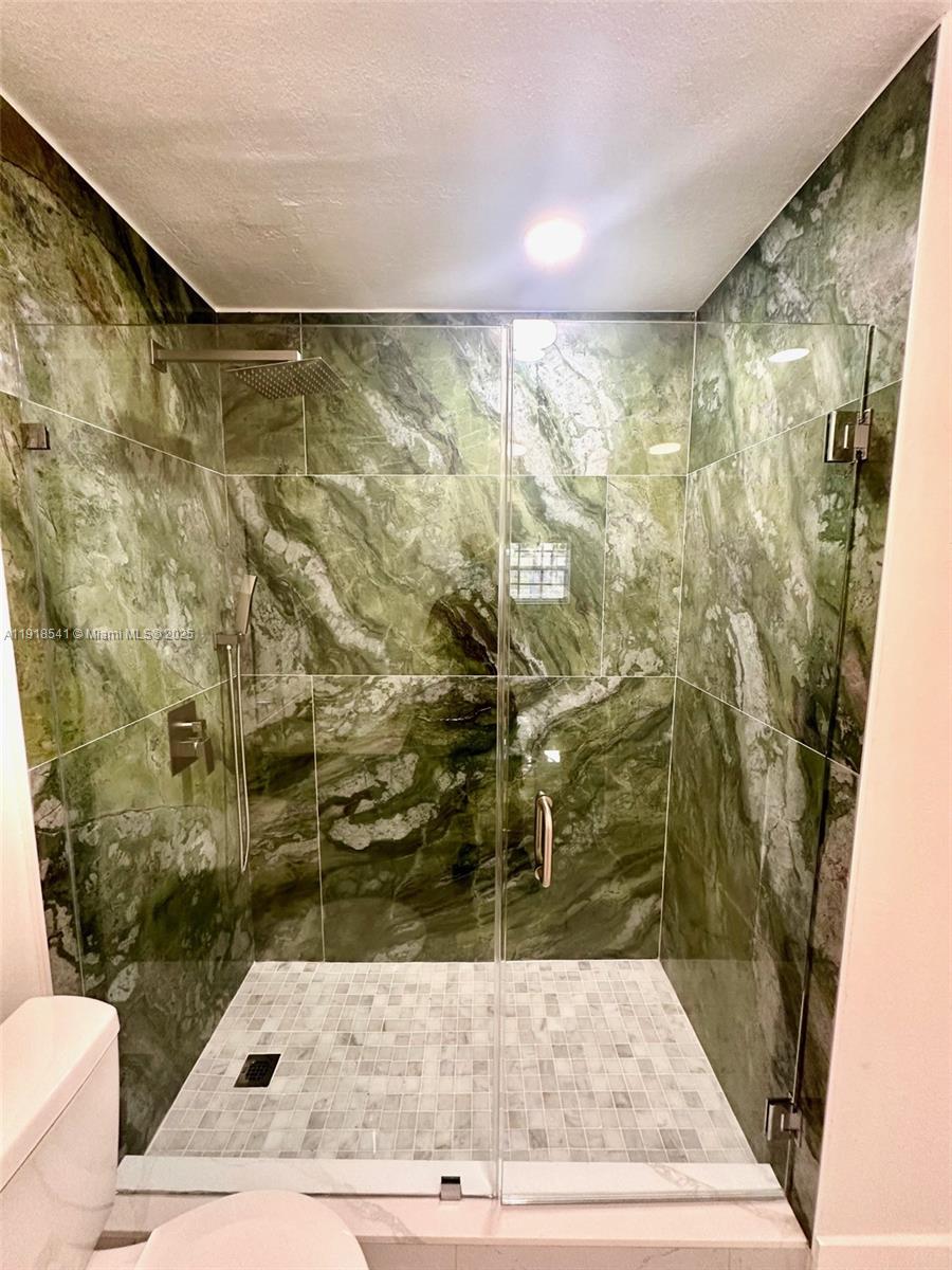 VISTA TOWNHOUSE SEC B - Residential