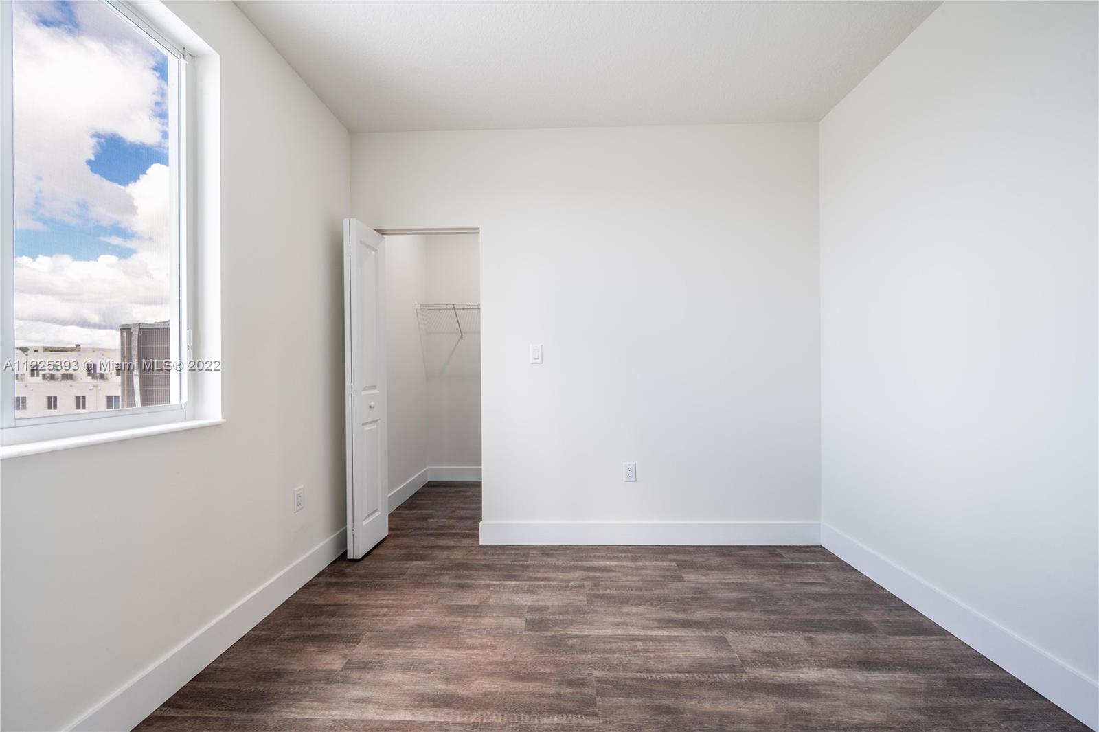 LANDMARK AT DORAL CONDO - Residential Lease