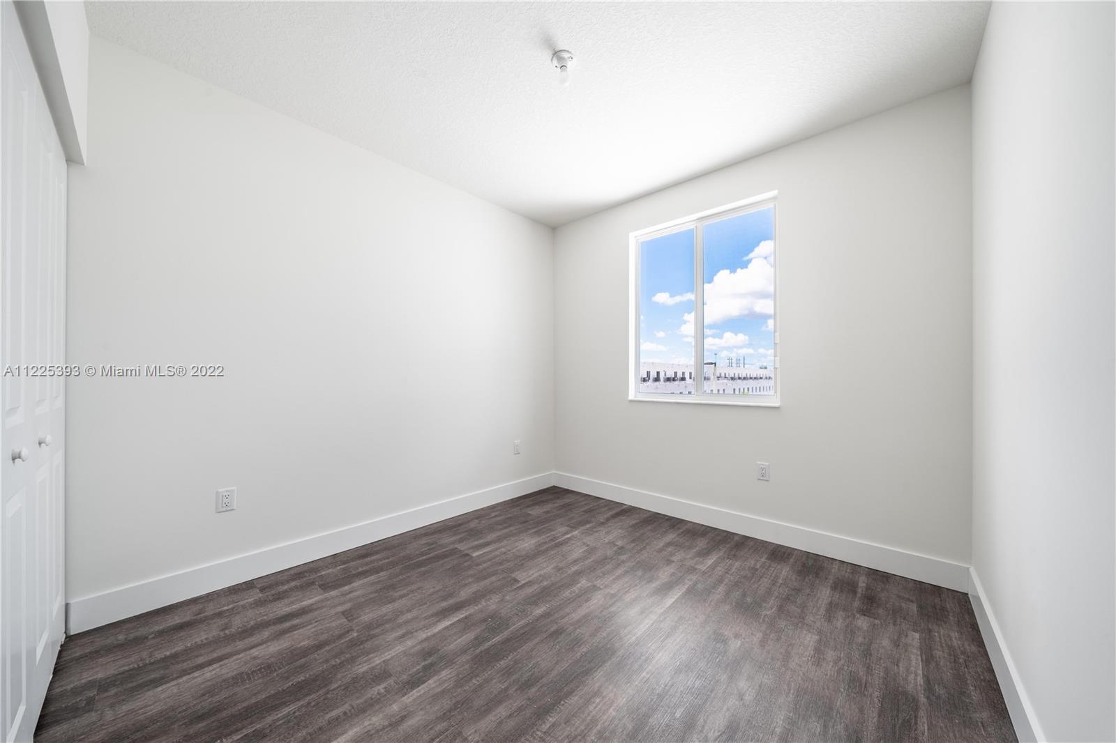 LANDMARK AT DORAL CONDO - Residential Lease