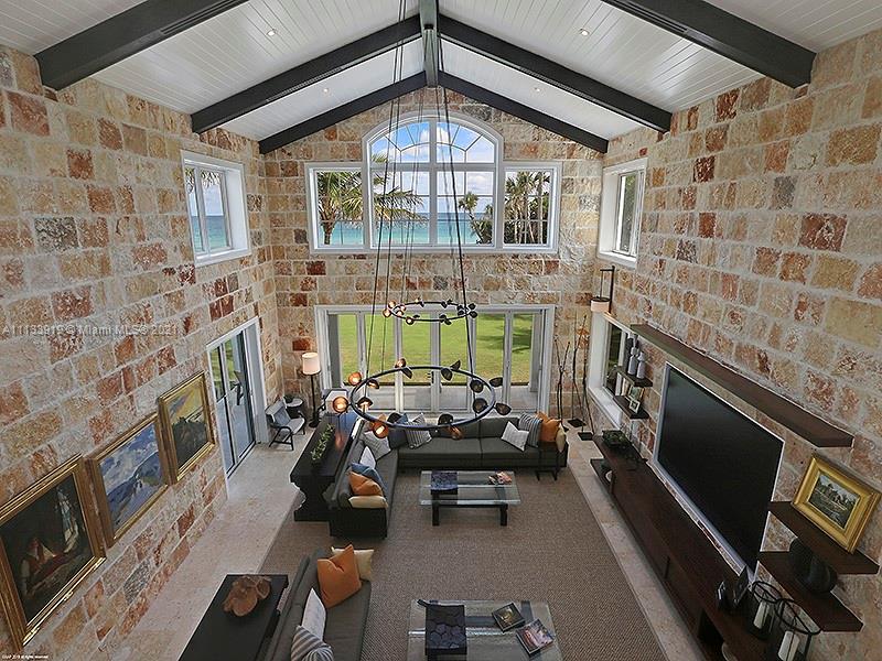 JUPITER ISLAND - Residential