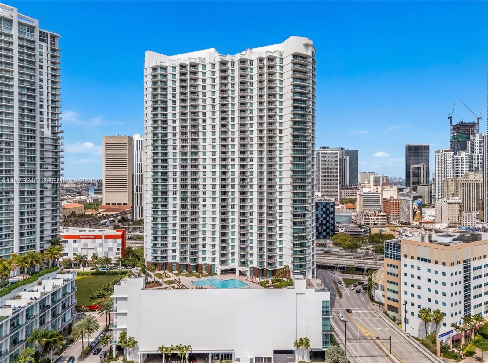 350 S Miami Ave 2006