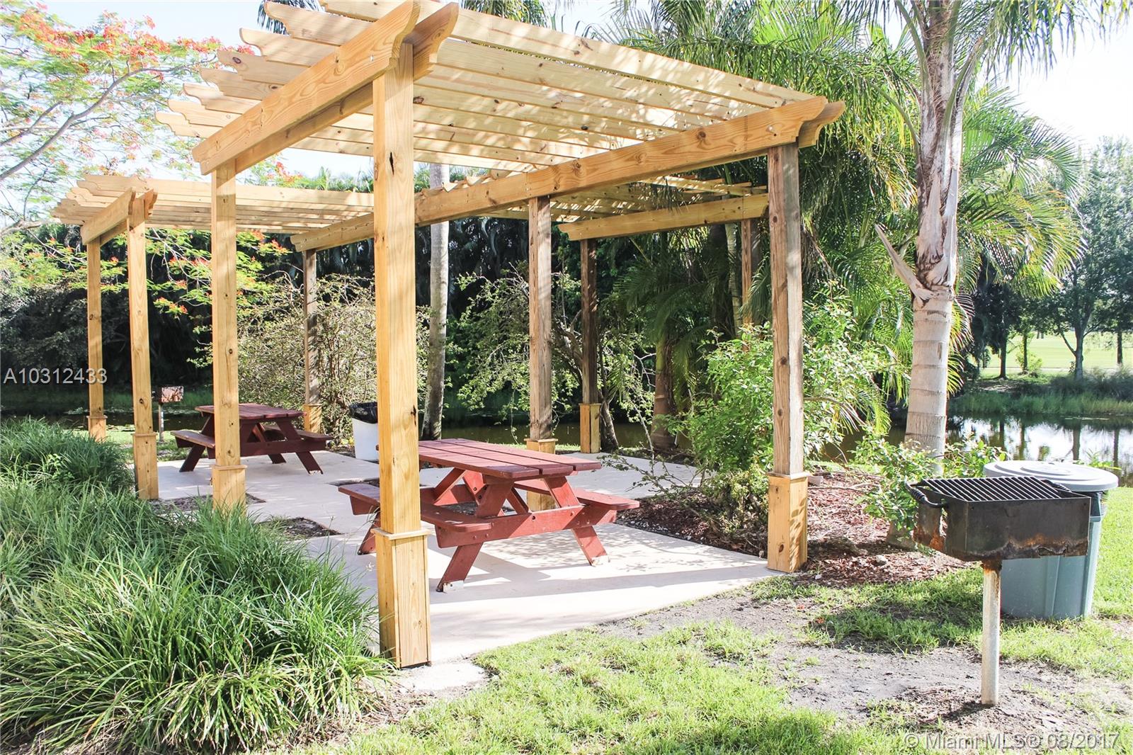 ISLES AT LAGO MAR - Residential Lease