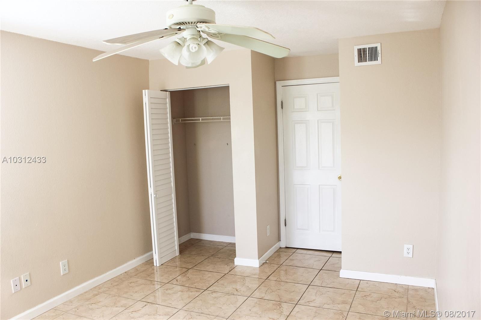 ISLES AT LAGO MAR - Residential Lease