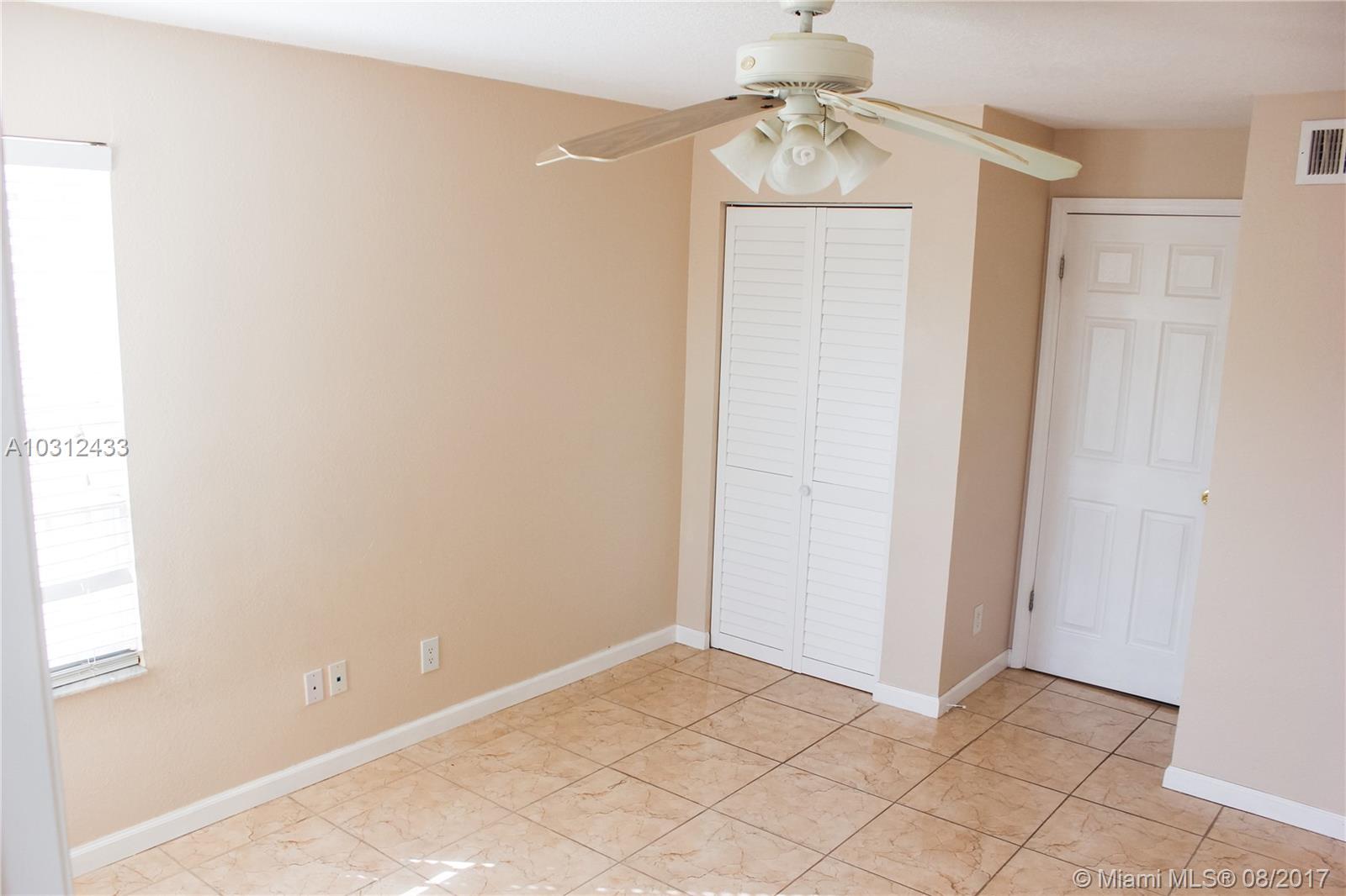 ISLES AT LAGO MAR - Residential Lease