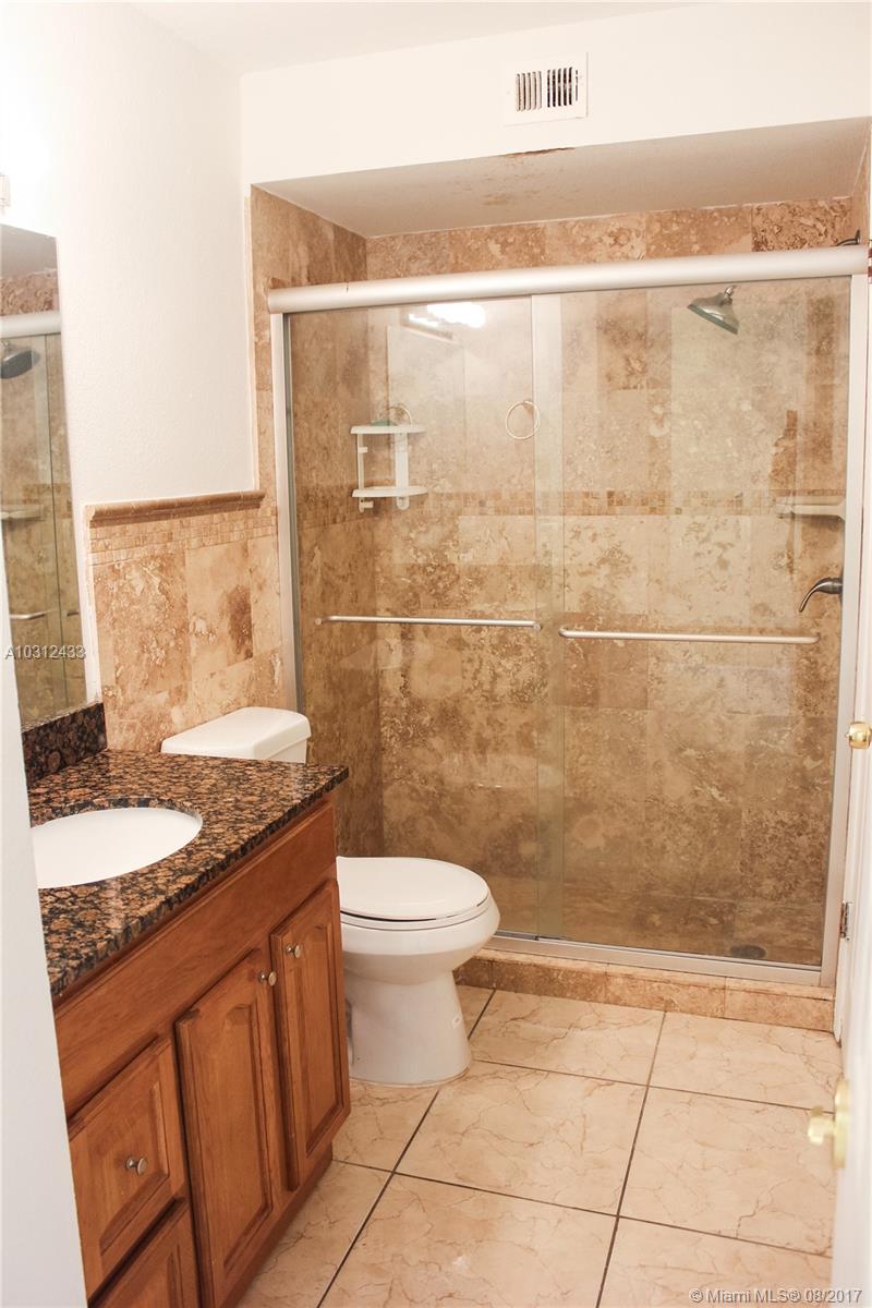 ISLES AT LAGO MAR - Residential Lease