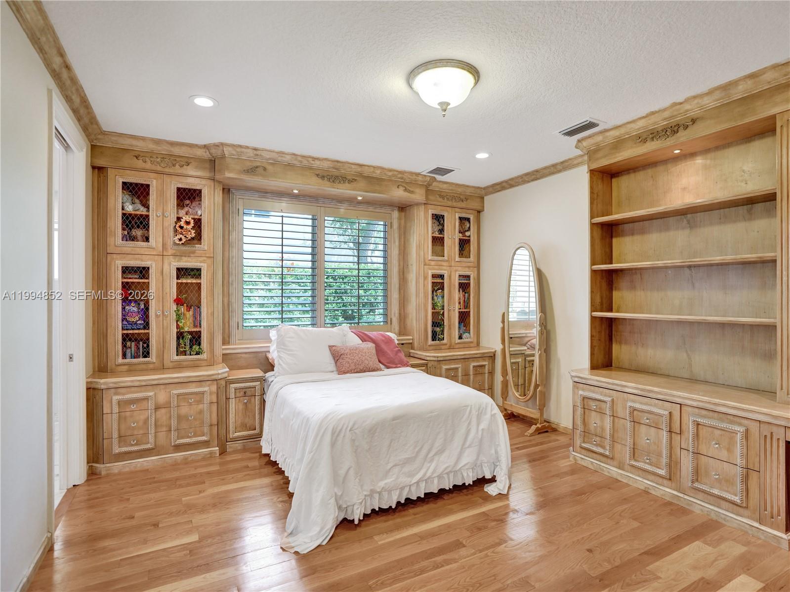 Weston Hills Country Club - Residential