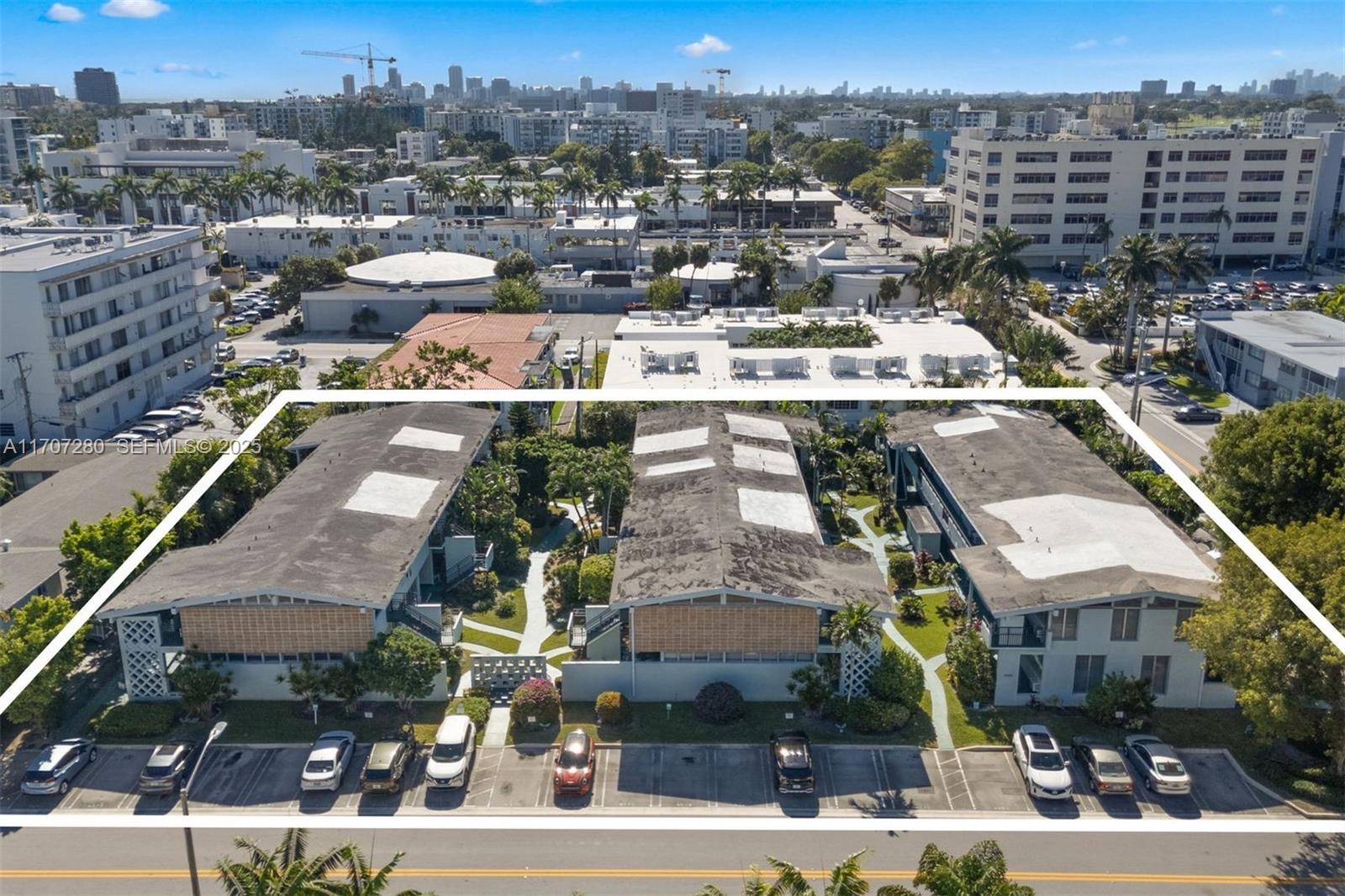 BAY HARBOR ISLANDS, FLORID - Land