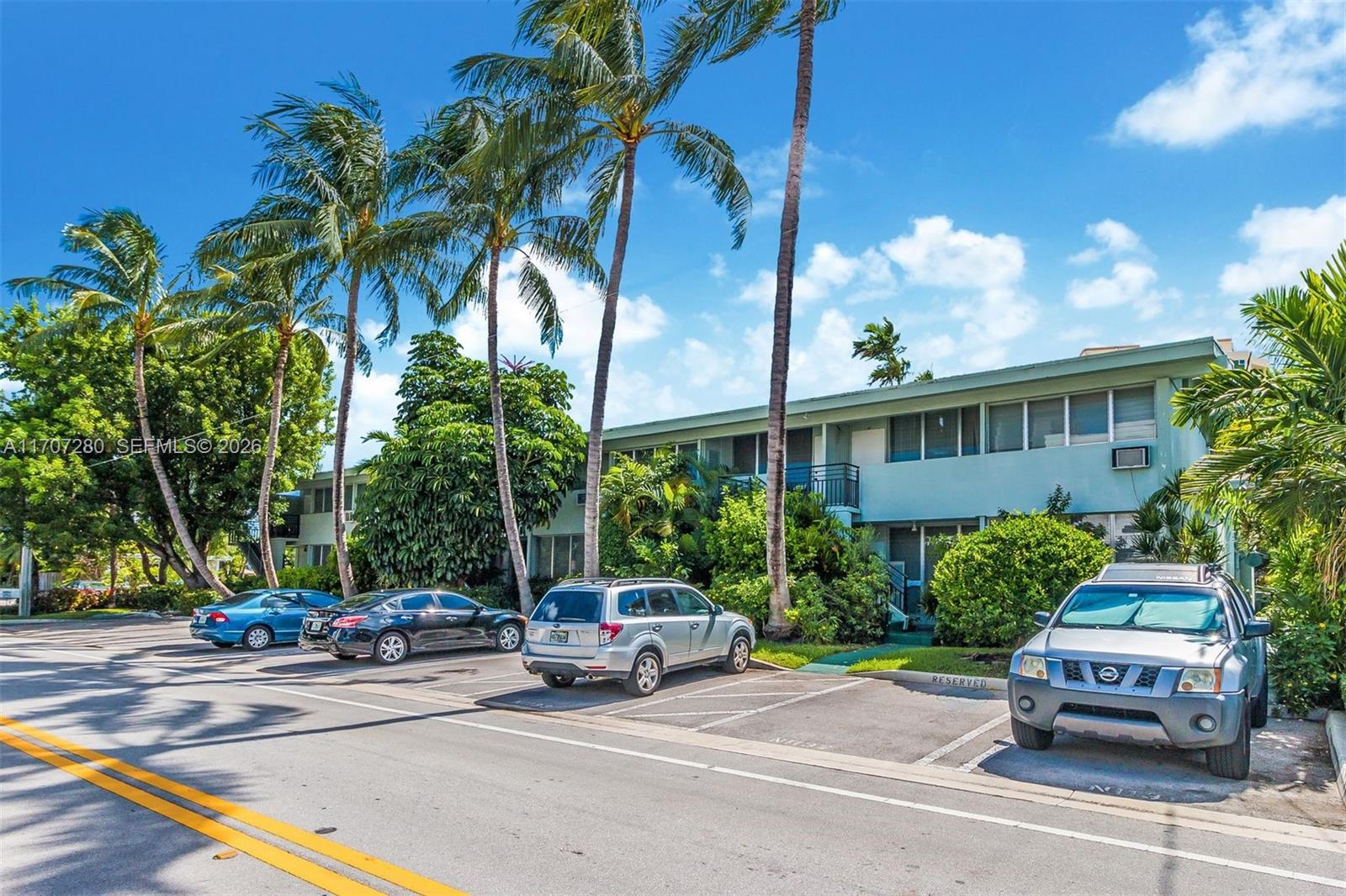 BAY HARBOR ISLANDS, FLORID - Land