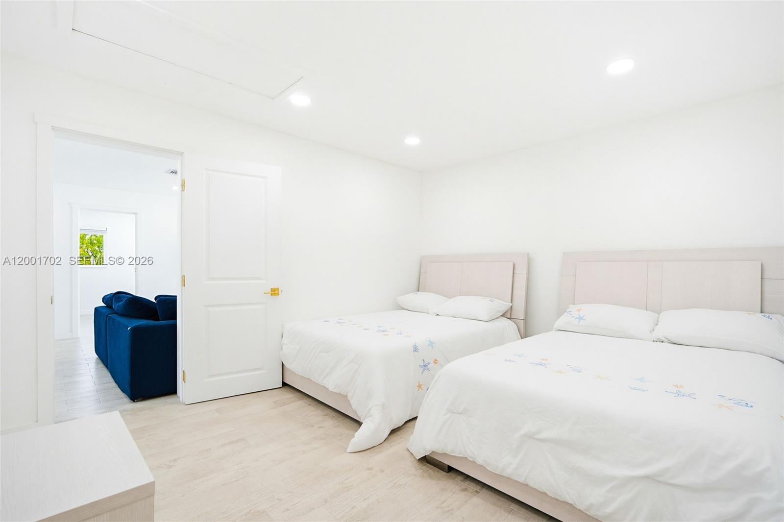 TROPICAL BAY ADD NO 2 - Residential Lease