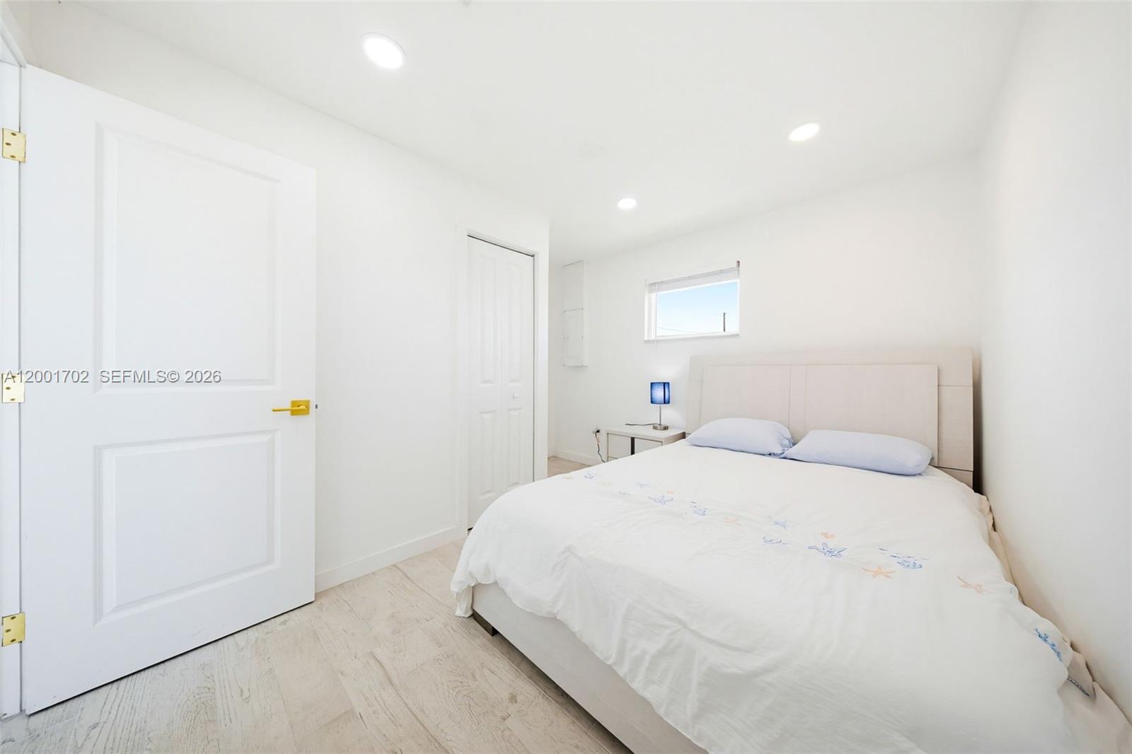 TROPICAL BAY ADD NO 2 - Residential Lease