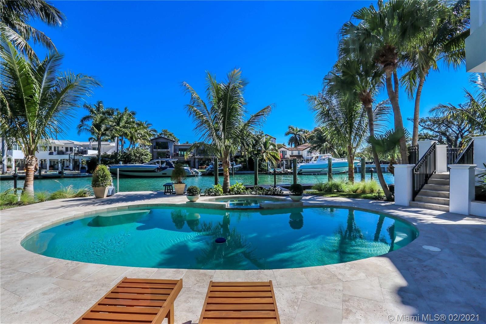 SUNSET LAKE EXTENSION - Residential