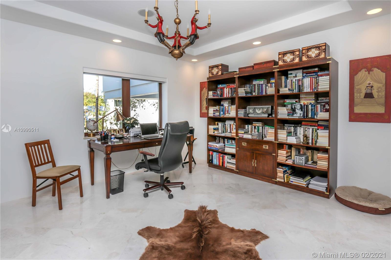 SUNSET LAKE EXTENSION - Residential