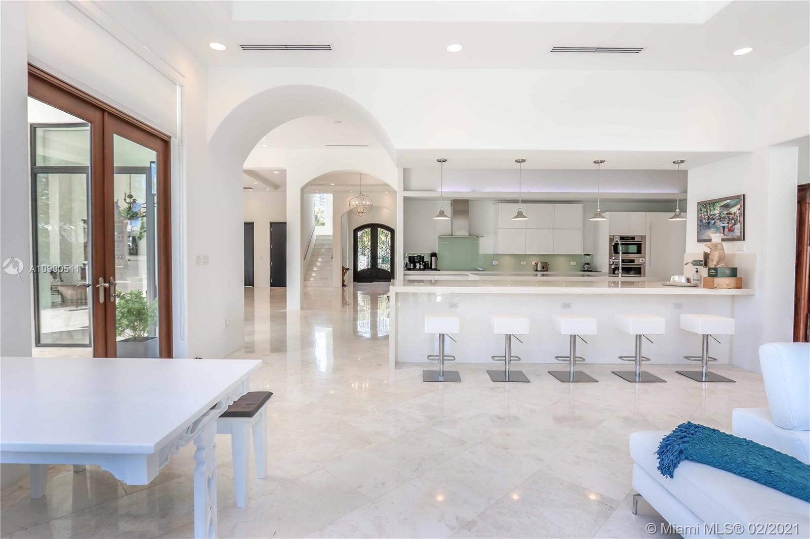 SUNSET LAKE EXTENSION - Residential