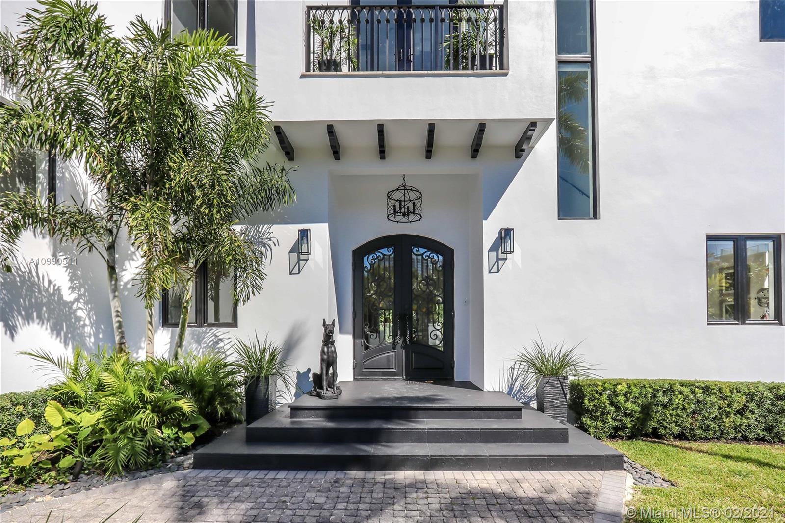 SUNSET LAKE EXTENSION - Residential