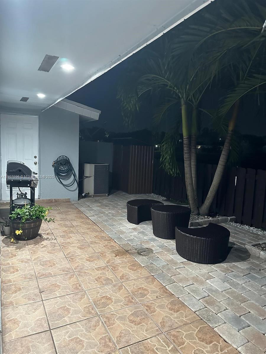 CUSAL SUB - Residential Lease