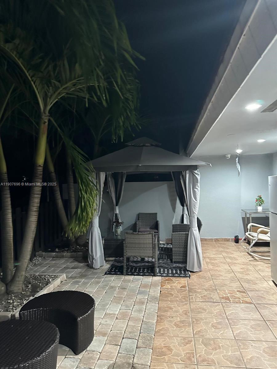 CUSAL SUB - Residential Lease