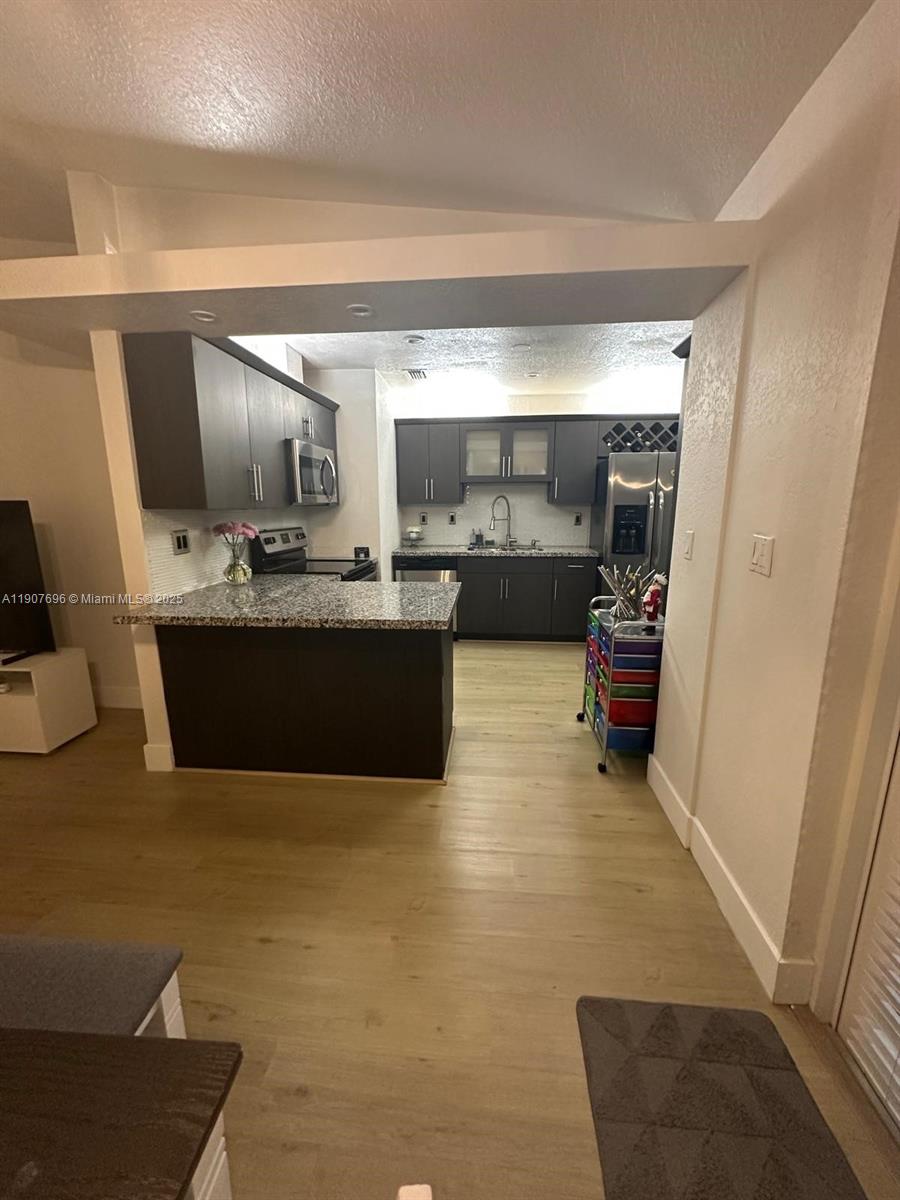 CUSAL SUB - Residential Lease