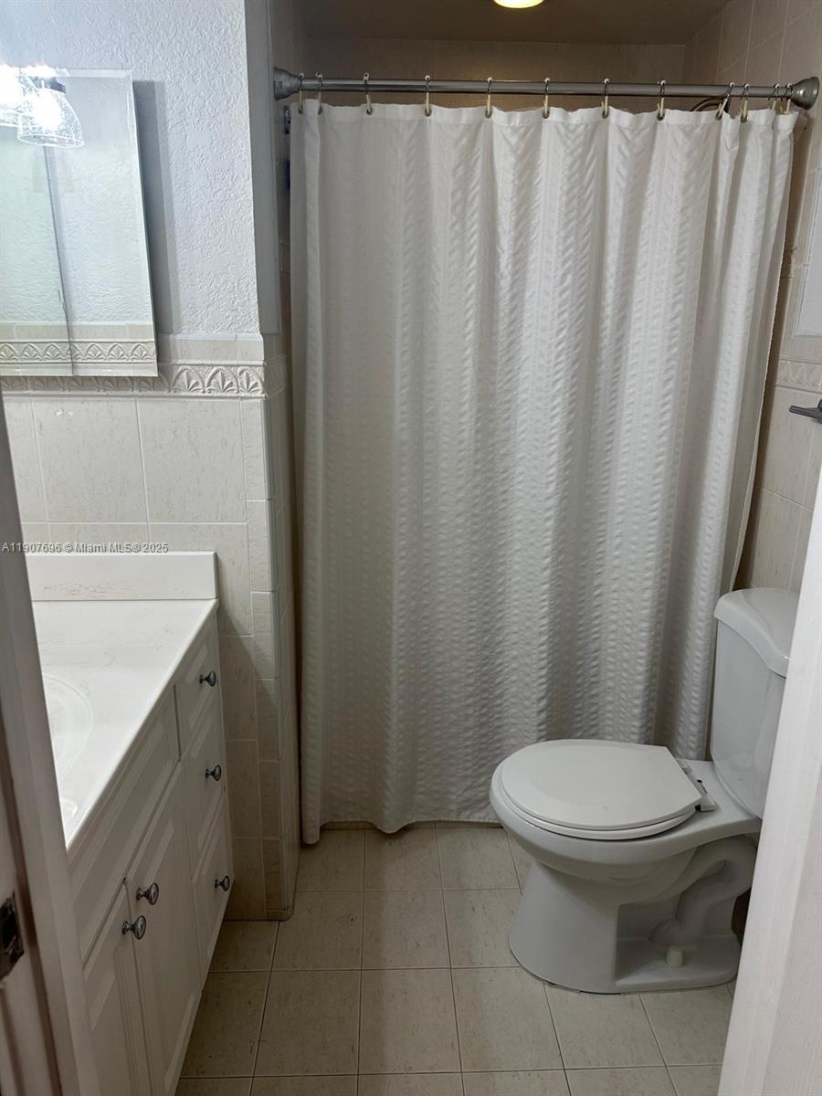 CUSAL SUB - Residential Lease