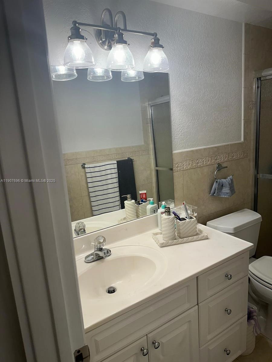 CUSAL SUB - Residential Lease