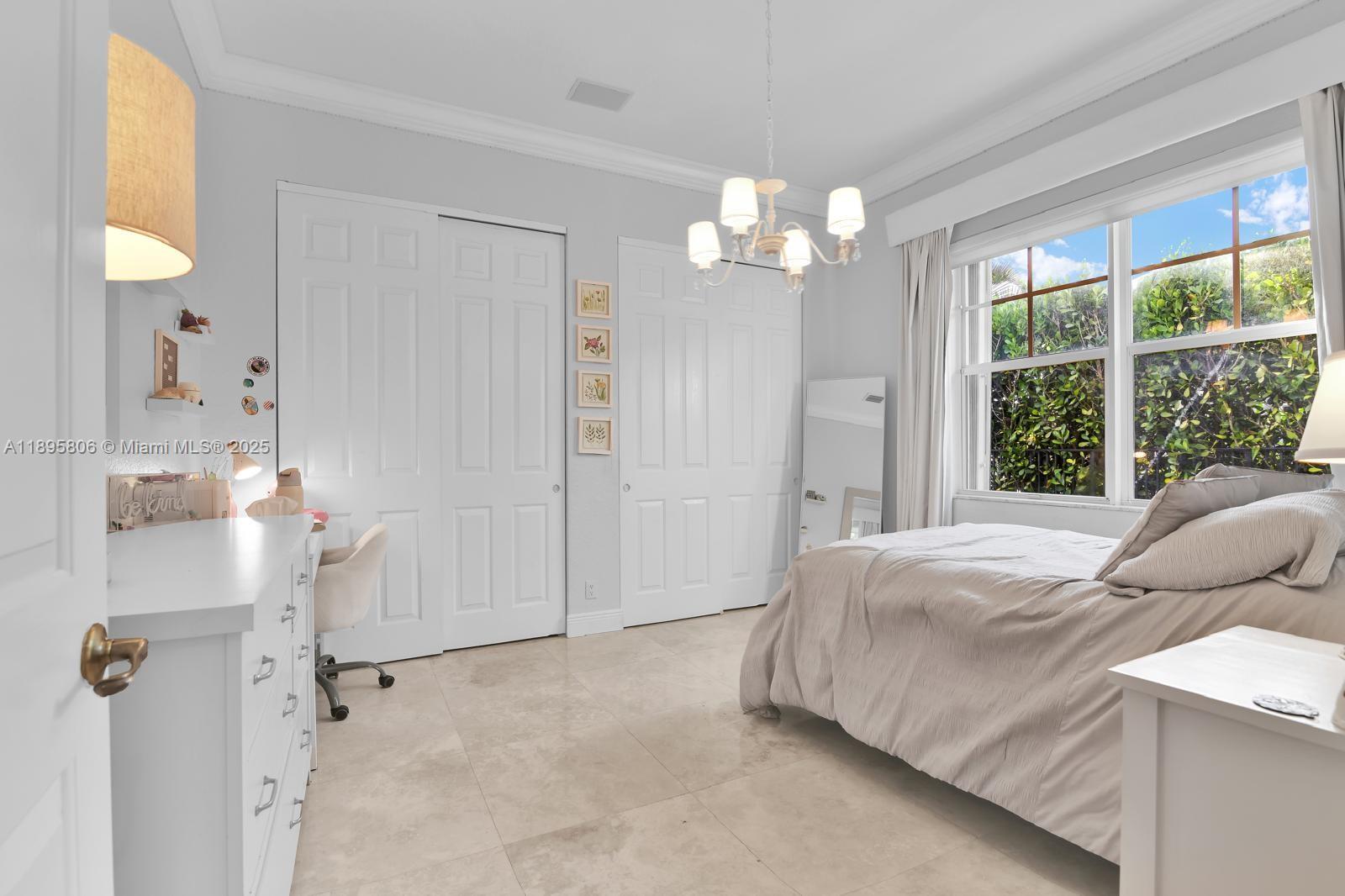 HERON BAY EAST - Residential