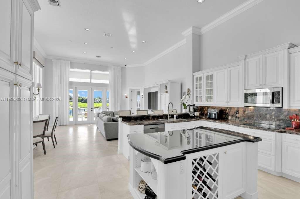 HERON BAY EAST - Residential