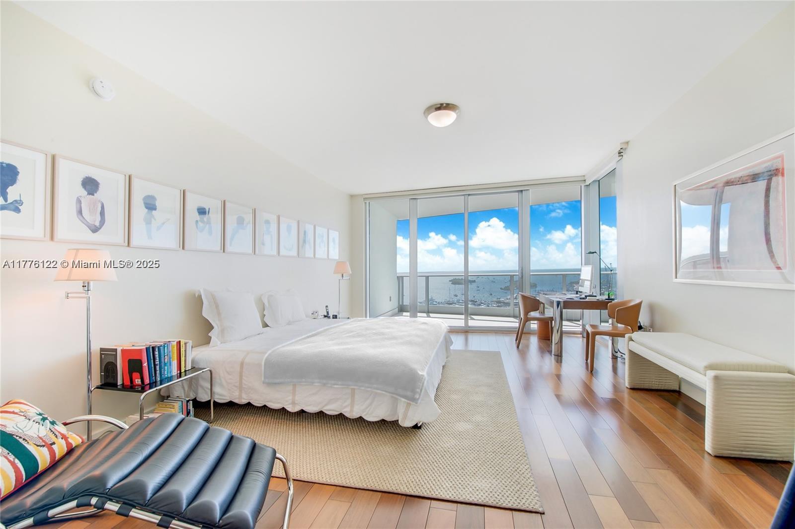 GROVENOR HOUSE CONDO - Residential