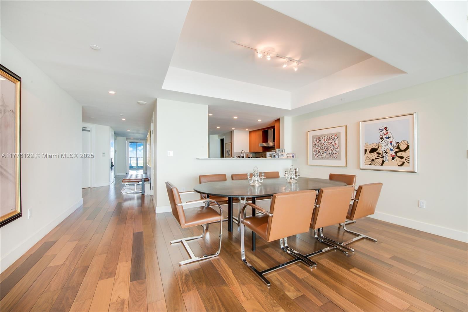 GROVENOR HOUSE CONDO - Residential