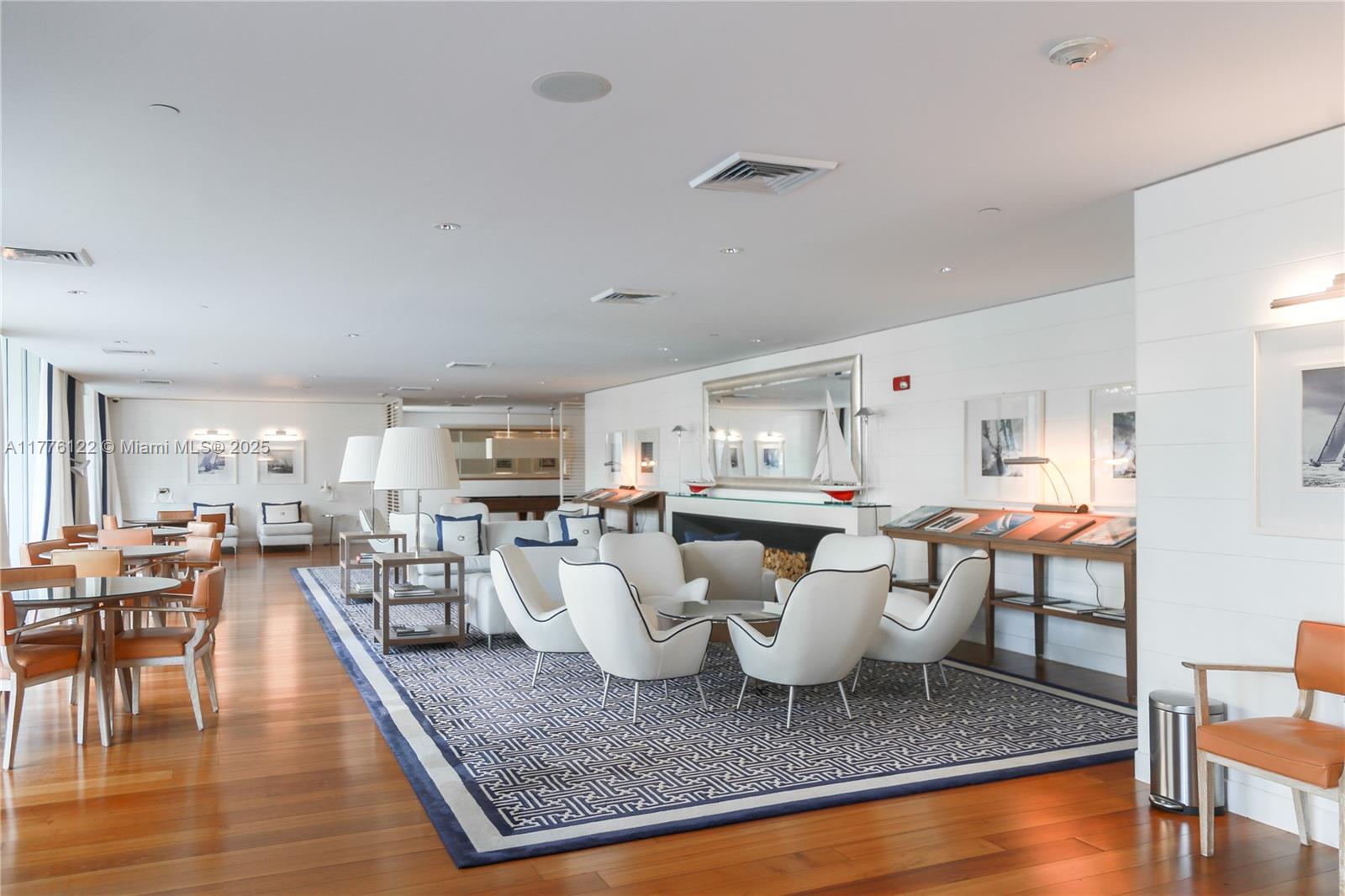 GROVENOR HOUSE CONDO - Residential