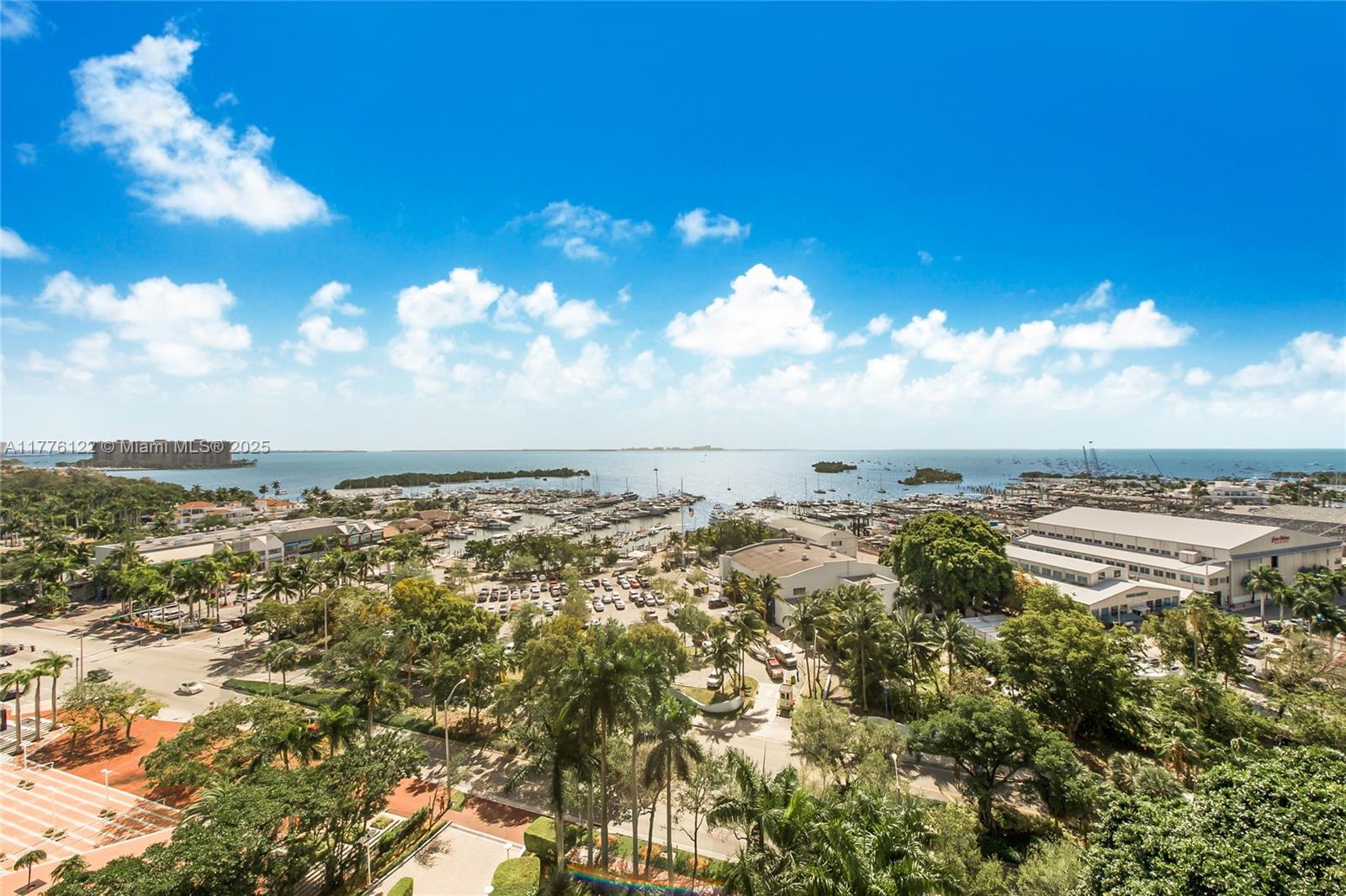 GROVENOR HOUSE CONDO - Residential