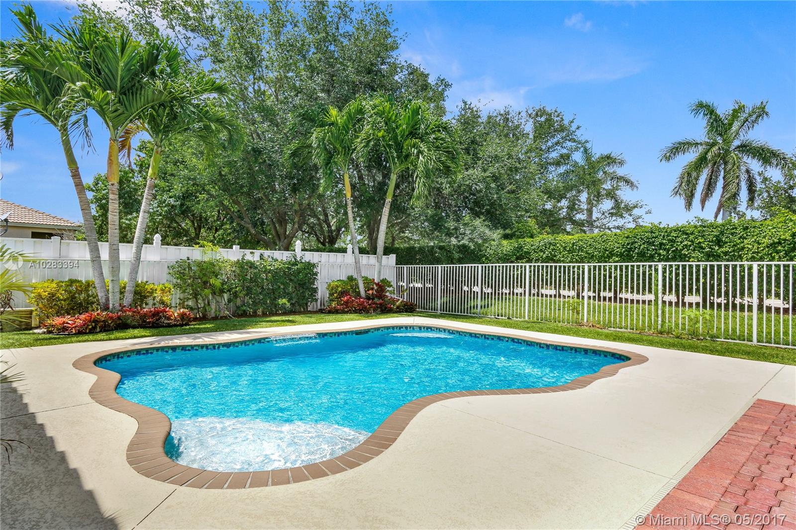 PEMBROKE FALLS PH 6 - Residential