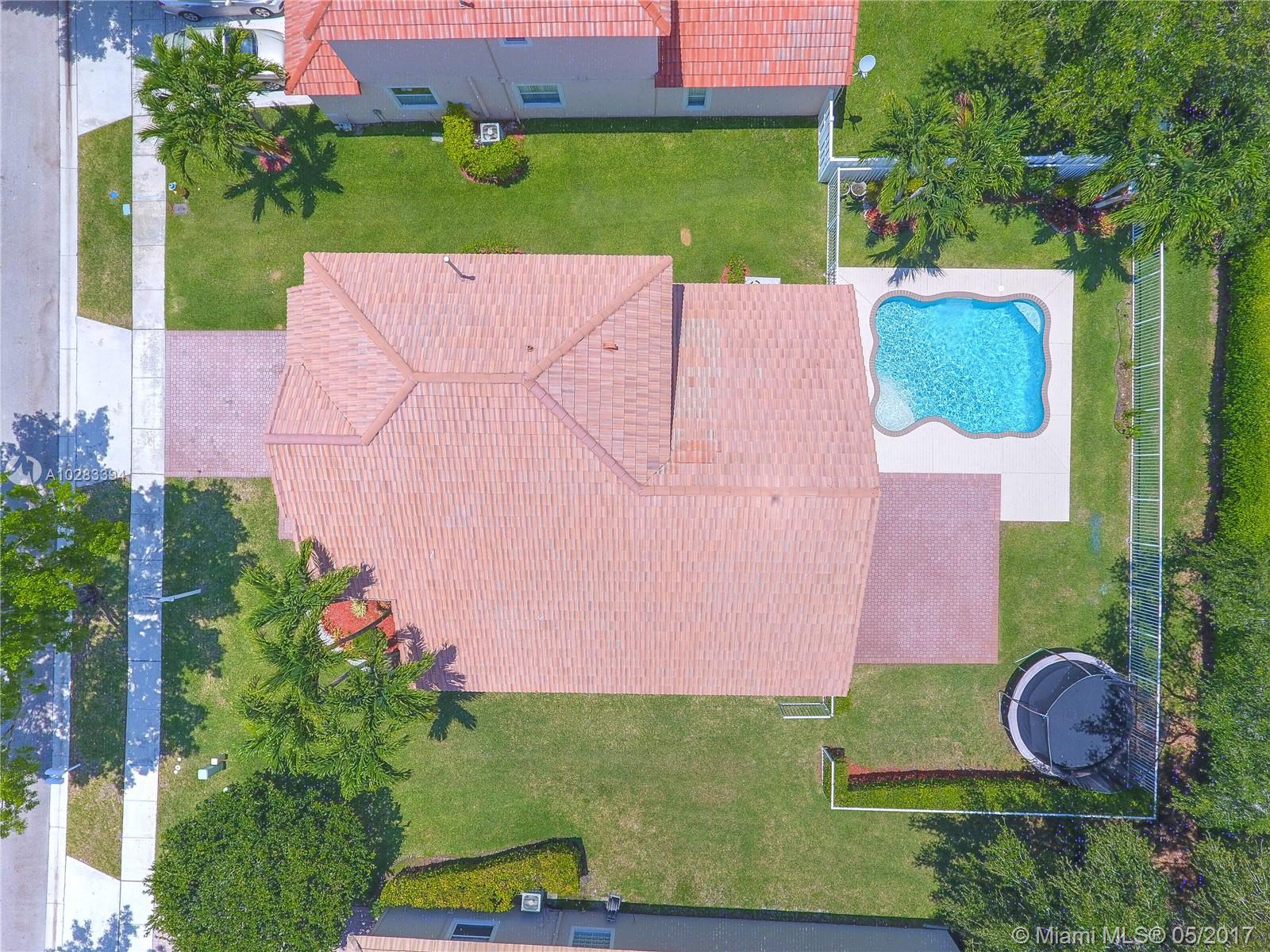 PEMBROKE FALLS PH 6 - Residential