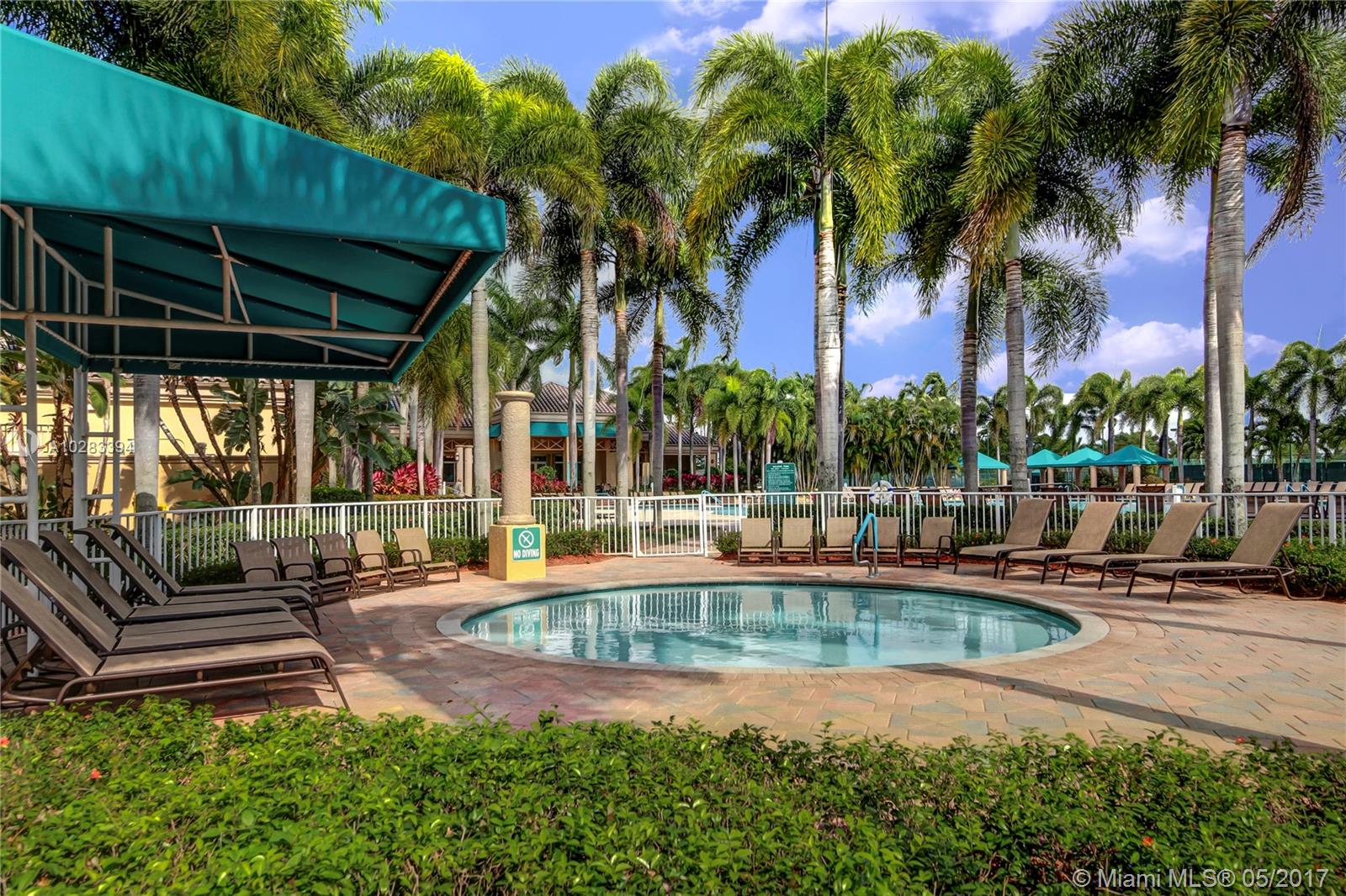 PEMBROKE FALLS PH 6 - Residential