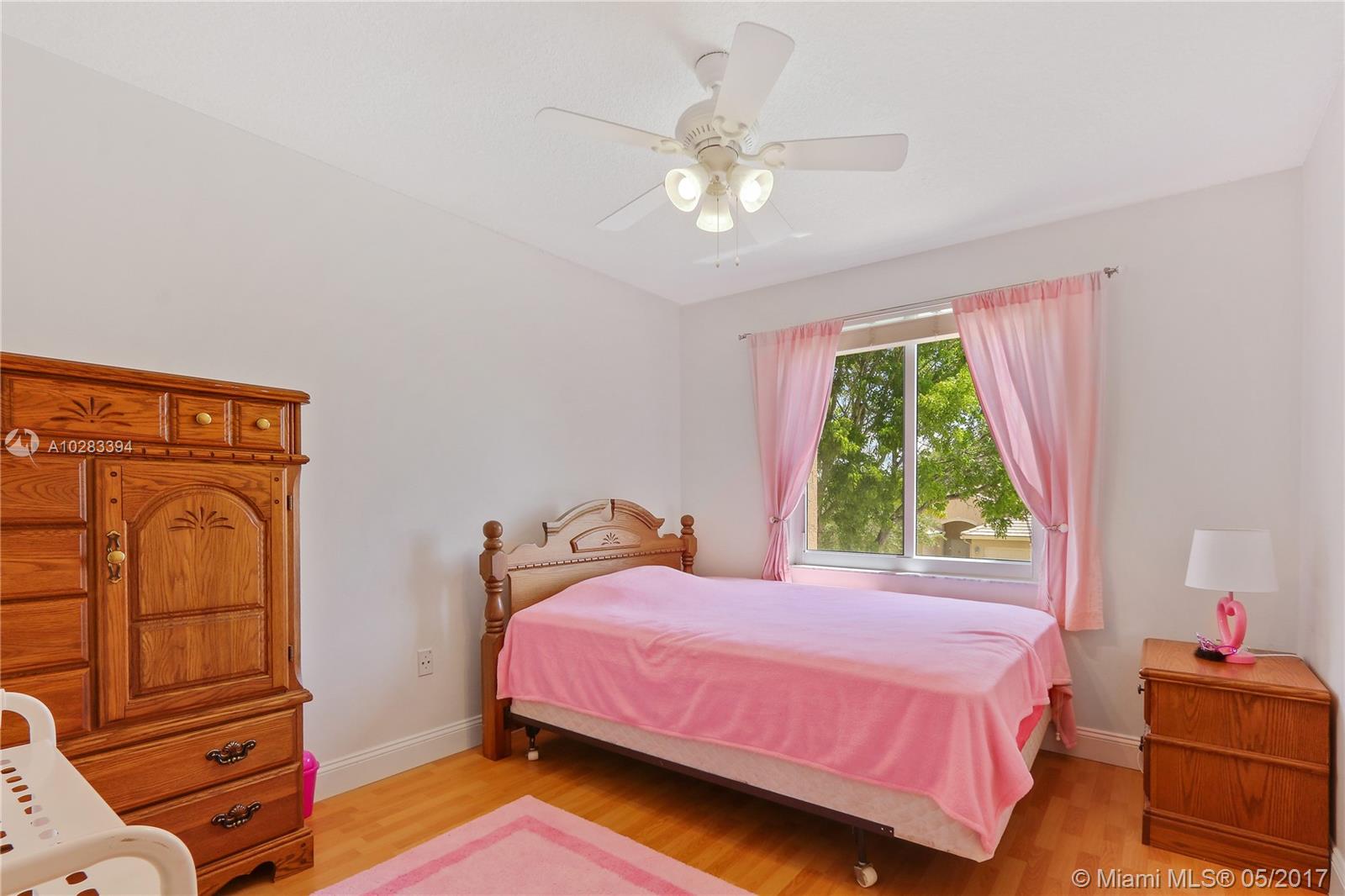 PEMBROKE FALLS PH 6 - Residential