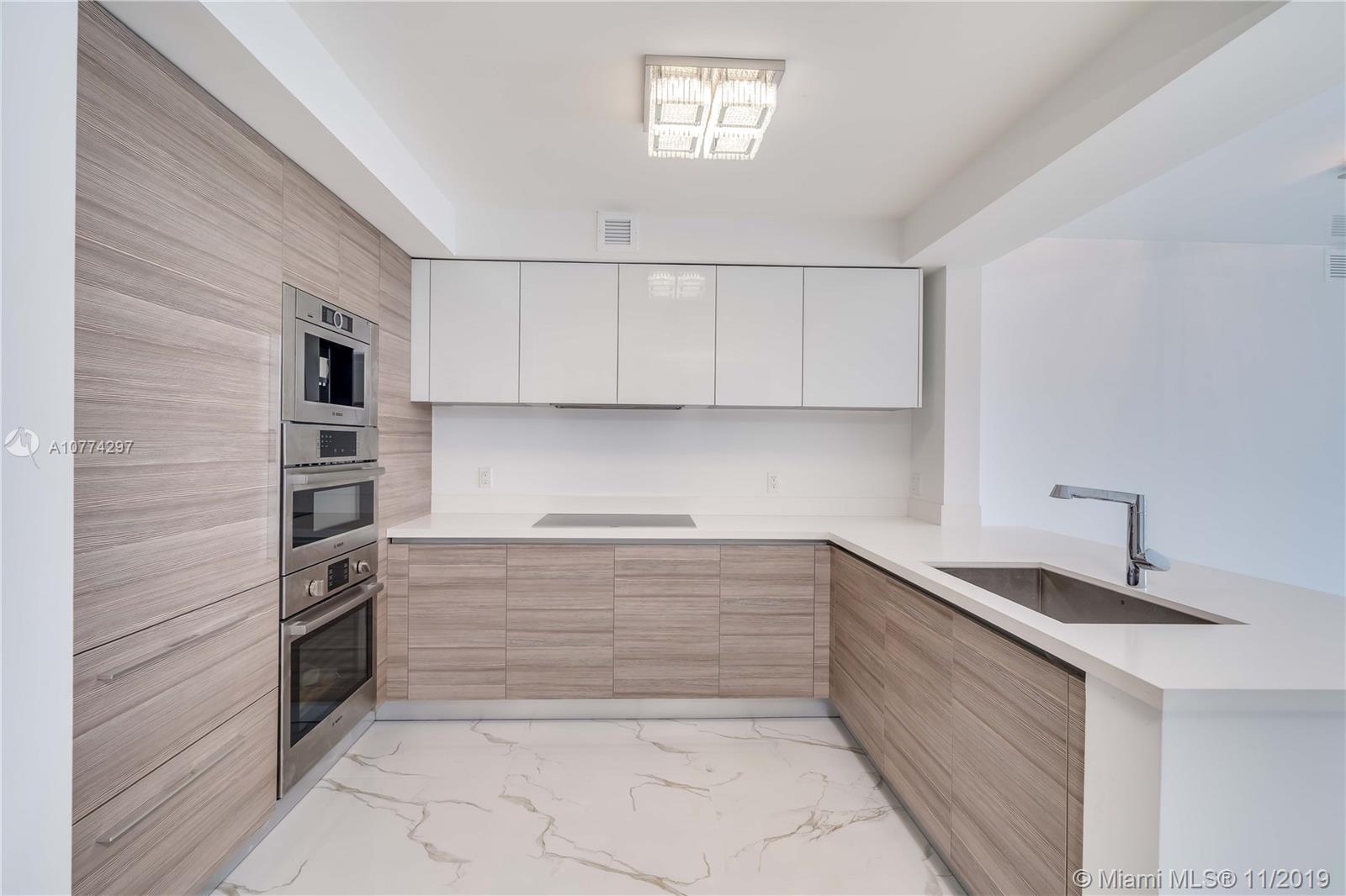 Parque Towers - Residential Lease