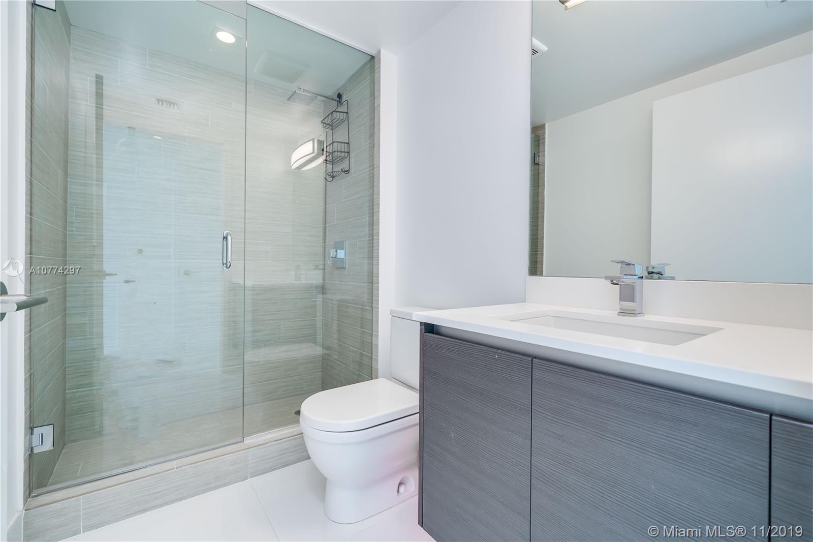 Parque Towers - Residential Lease