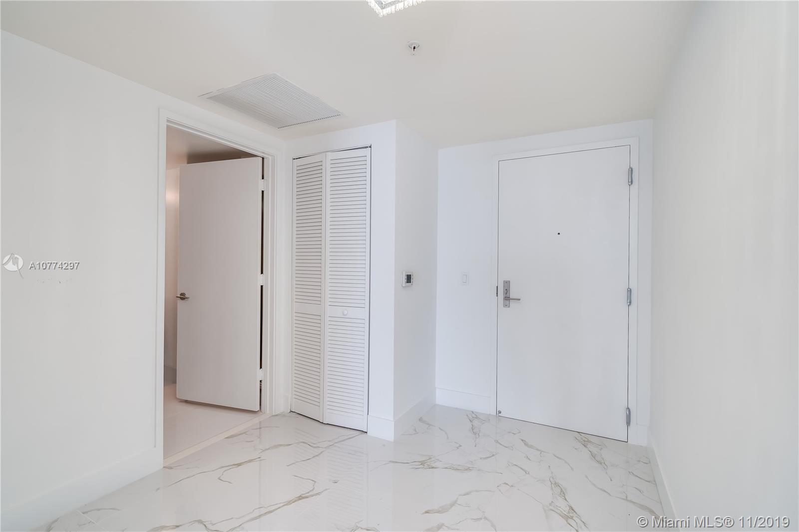 Parque Towers - Residential Lease