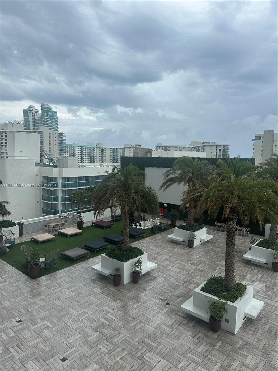 4010 SOUTH OCEAN CONDO - Residential