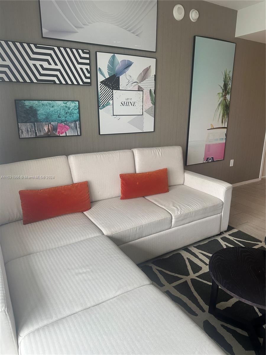 4010 SOUTH OCEAN CONDO - Residential